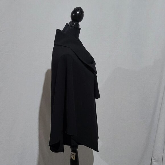 Le Chateau cape coat jacket goth academia black cloak winter fall poncho NWT new - Picture 2 of 13